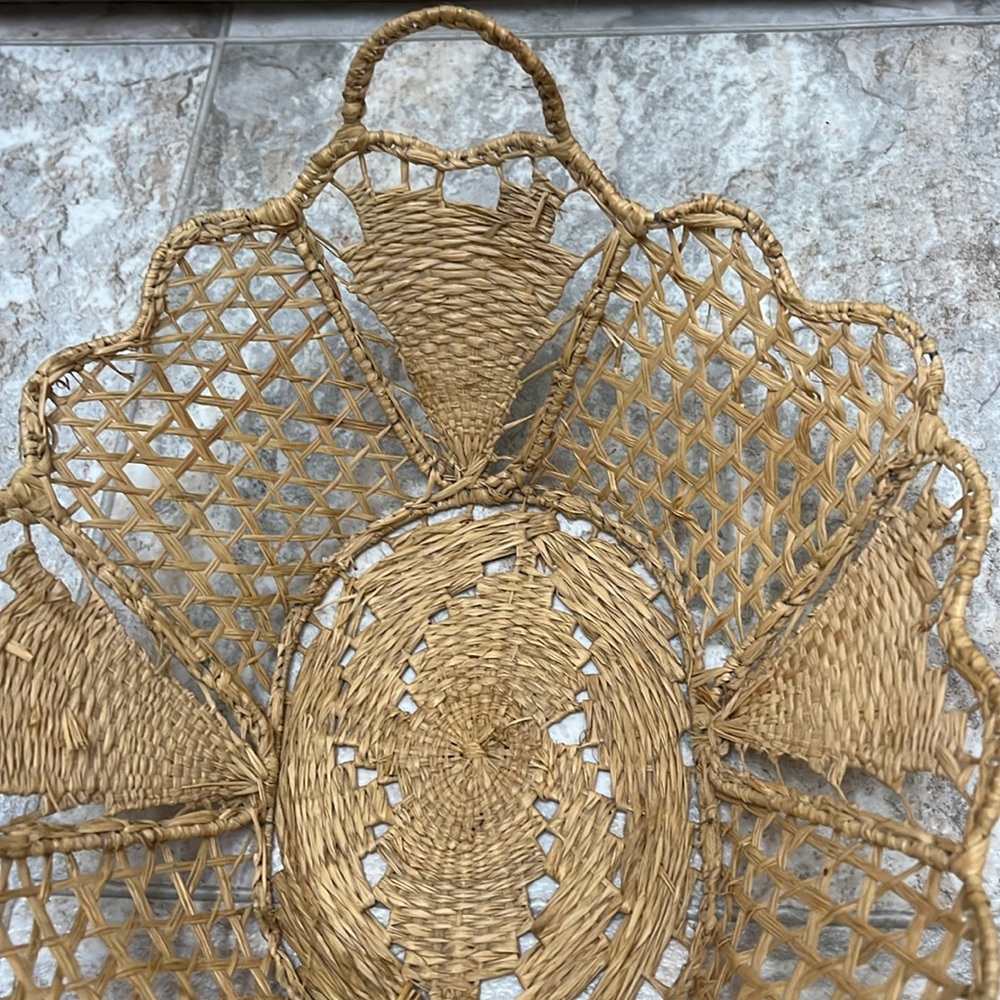 Handmade Woven Basket Made In Italy. With Two Handles. - Picture 13 of 16